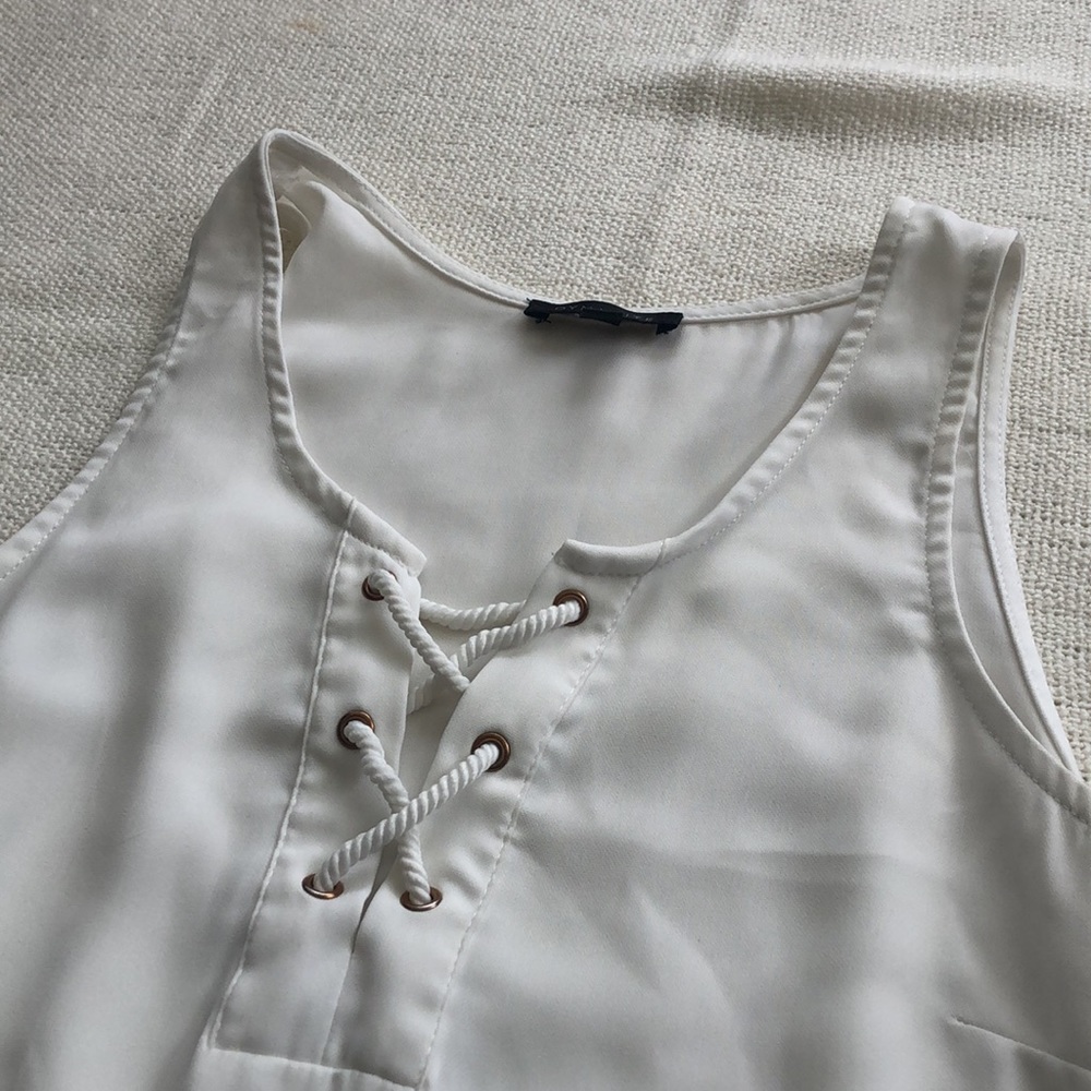 White Dynamite Blouse - Picture 2 of 5